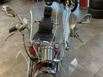 Suzuki Intruder