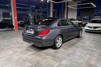 Mercedes C 200