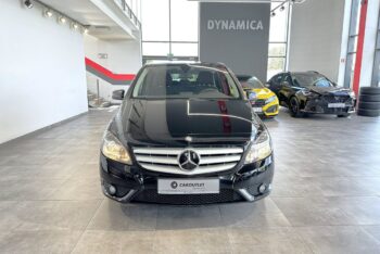 Mercedes B 180