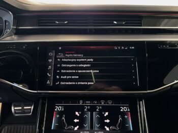 Audi S8