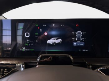 OMODA E5