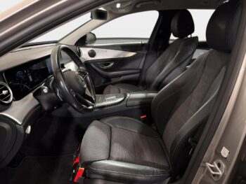 Mercedes E 220