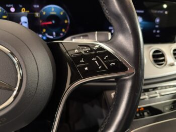 Mercedes E 220