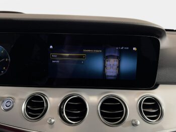 Mercedes E 220
