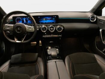 Mercedes A 200