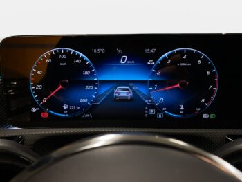 Mercedes CLA 200