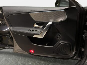 Mercedes CLA 200
