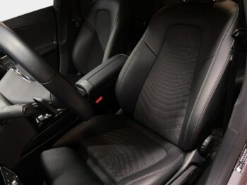 Mercedes CLA 200