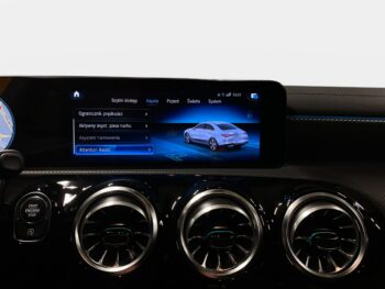 Mercedes CLA 200