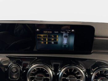 Mercedes A 200