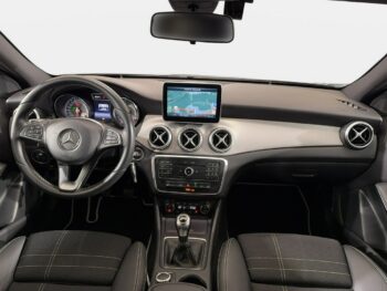 Mercedes GLA 200