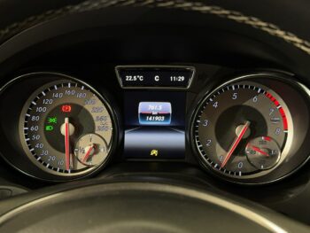 Mercedes GLA 200