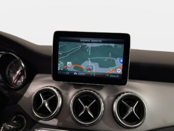 Mercedes GLA 200