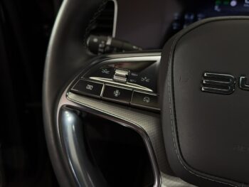 BYD Sealion 7