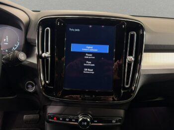 Volvo XC 40