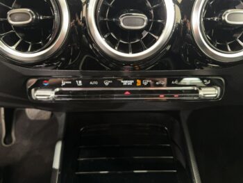 Mercedes GLA 200