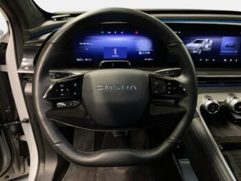OMODA 9