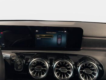 Mercedes A 200