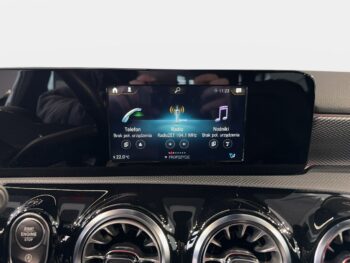 Mercedes A 200