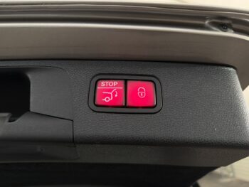 Mercedes E 220