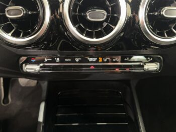 Mercedes GLA 200