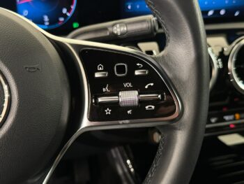 Mercedes CLA 200