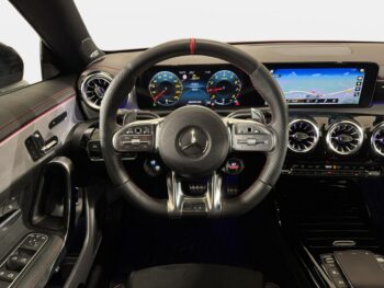 Mercedes CLA 35 AMG