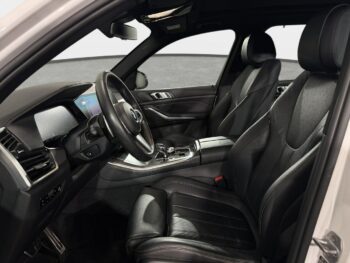 BMW X5 M50