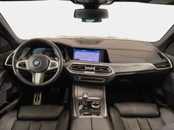 BMW X5 M50