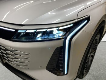 OMODA 9