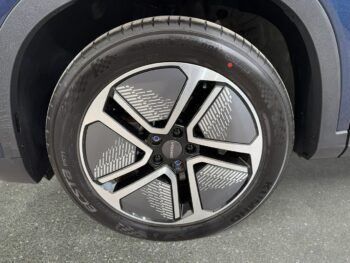 OMODA E5