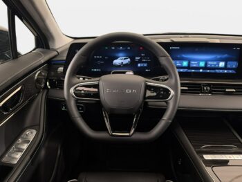 OMODA E5