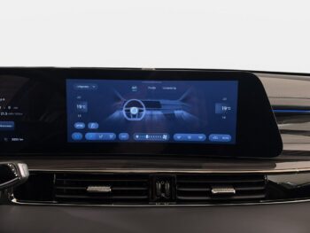 OMODA E5
