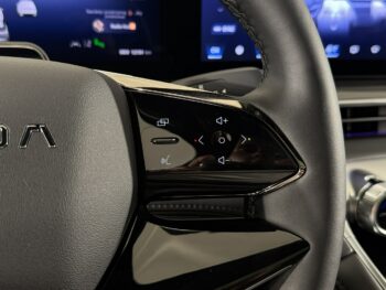 OMODA 9
