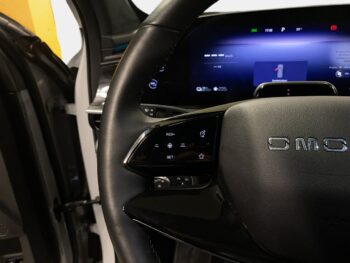 OMODA 9