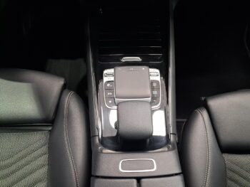 Mercedes GLB