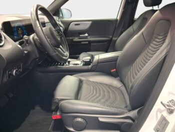 Mercedes GLB