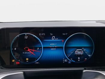Mercedes GLB
