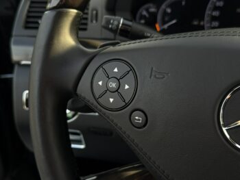 Mercedes S 550