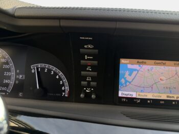 Mercedes S 550