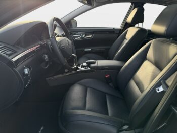 Mercedes S 550