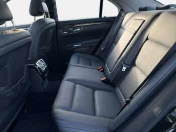 Mercedes S 550
