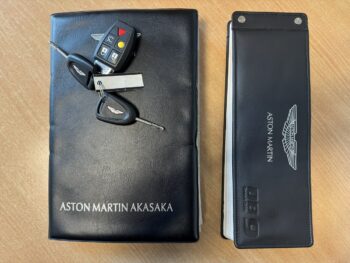 Aston Martin DB9