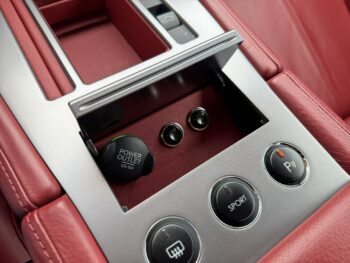 Aston Martin DB9