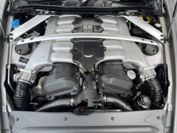 Aston Martin DB9