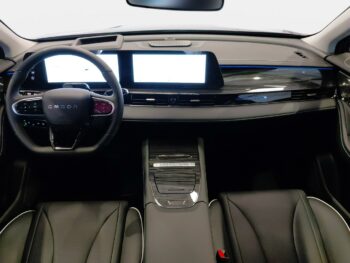 OMODA E5