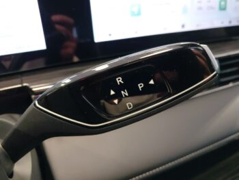 OMODA E5